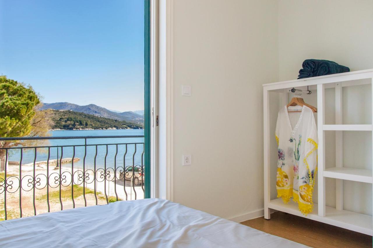 Ligia Waterfront Apartments Экстерьер фото