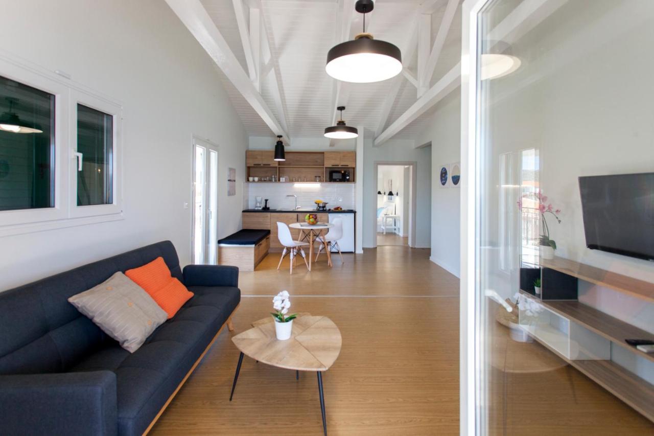 Ligia Waterfront Apartments Экстерьер фото