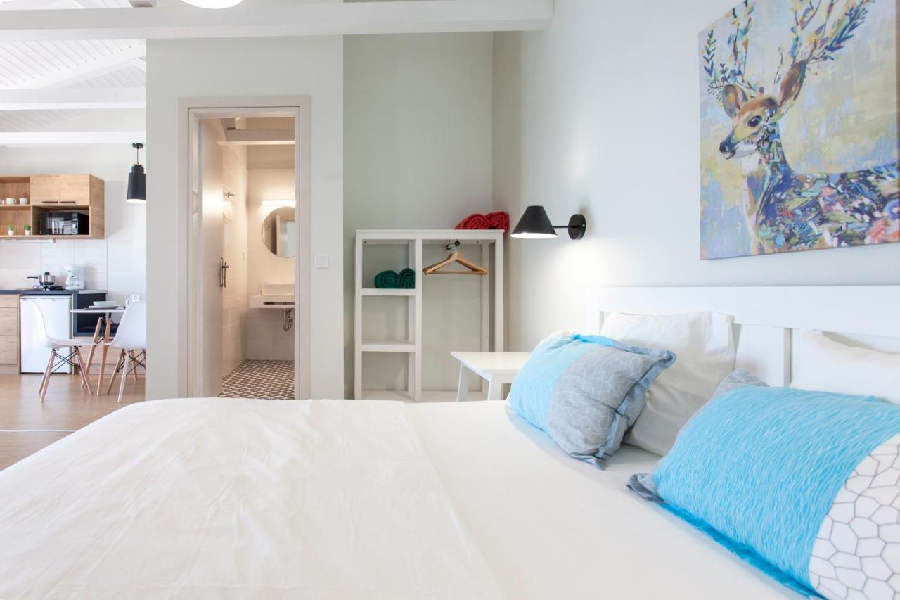 Ligia Waterfront Apartments Экстерьер фото